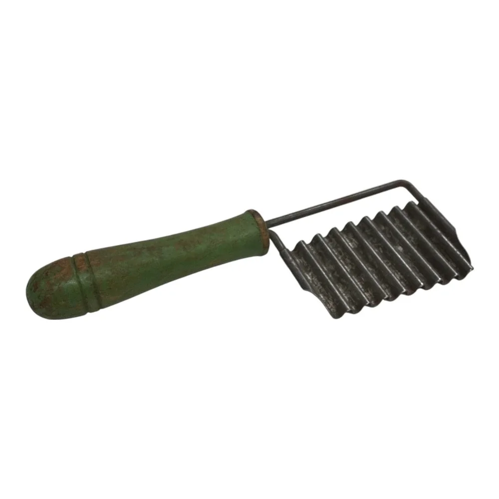 Vintage Metal Crinkle Cutter Kitchen Utensil Green Wood Handle 6 1/2 × 2 1/4